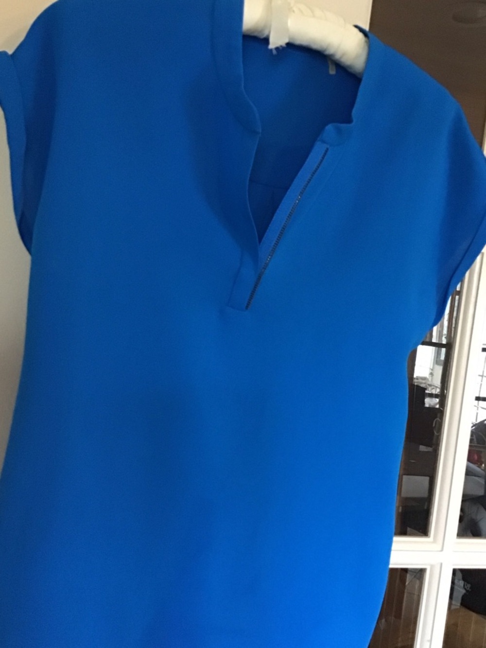 T Tahari Cobalt Blue Split-Neck Cap Sleeve Top